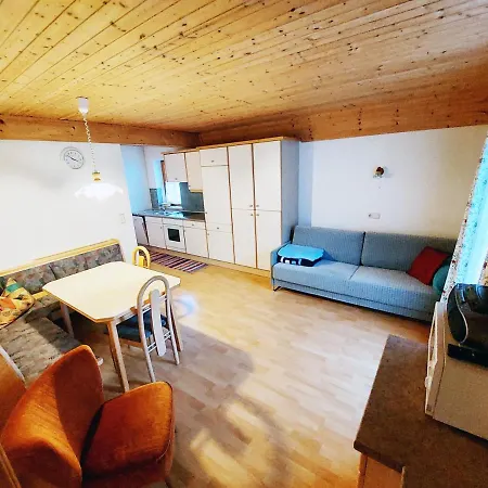 Haus Christiana Apartament *